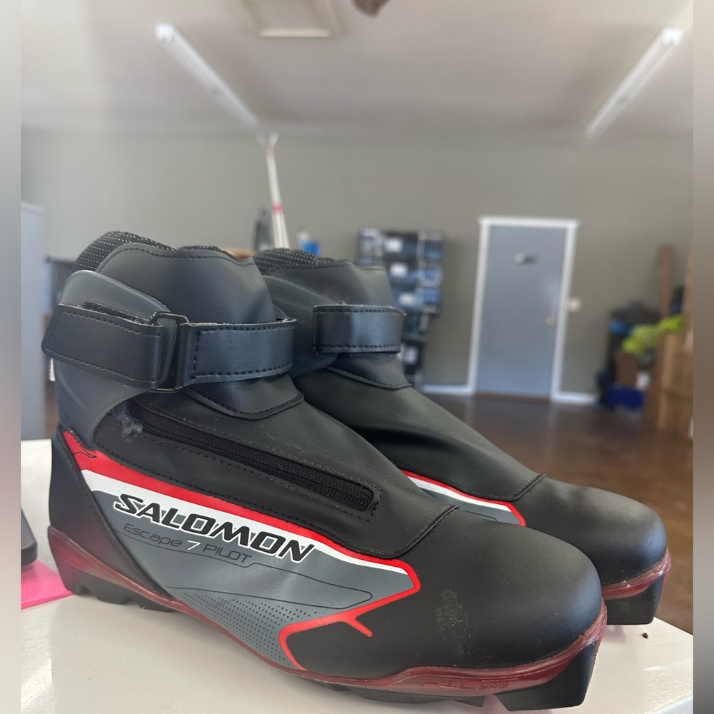 Salomon Escape 7 Pilot Xc Ski Boot